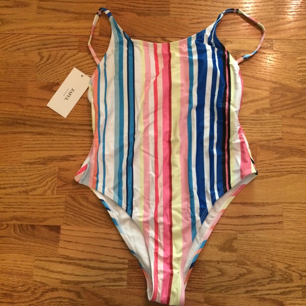 💙NWT Zaful Multicolored Swimsuit (Small)💙